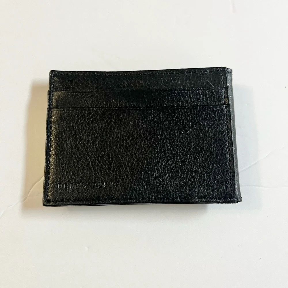 Perry Ellis Black Leather Slim bi-fold money clip Design wallet